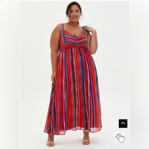 NWT Torrid Chiffon Pleated Maxi